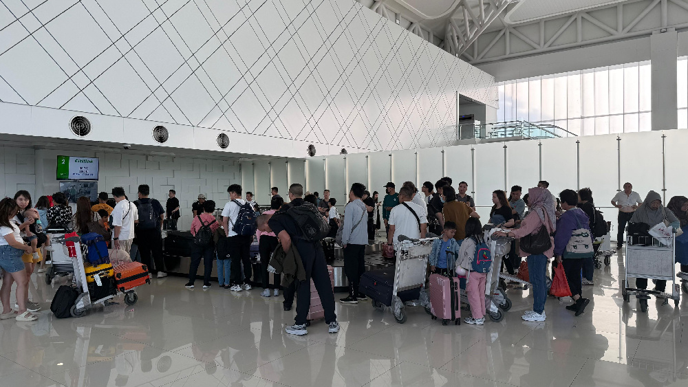 Arus Balik Meledak, Bandara Bandara Internasional Jenderal Ahmad Yani Diserbu 11 Ribu Penumpang di H+3 Lebaran