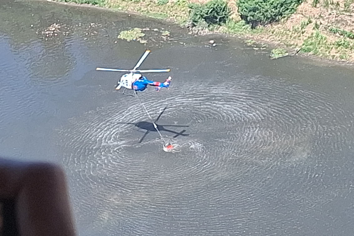 Kebakaran TPA Putri Cempo, Polda Jateng Kerahkan Helikopter Water Bombing