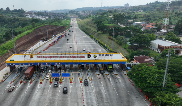 42.361 Kendaraan Melintas di GT Kalikangkung Selama Arus Libur Isra Mikraj 