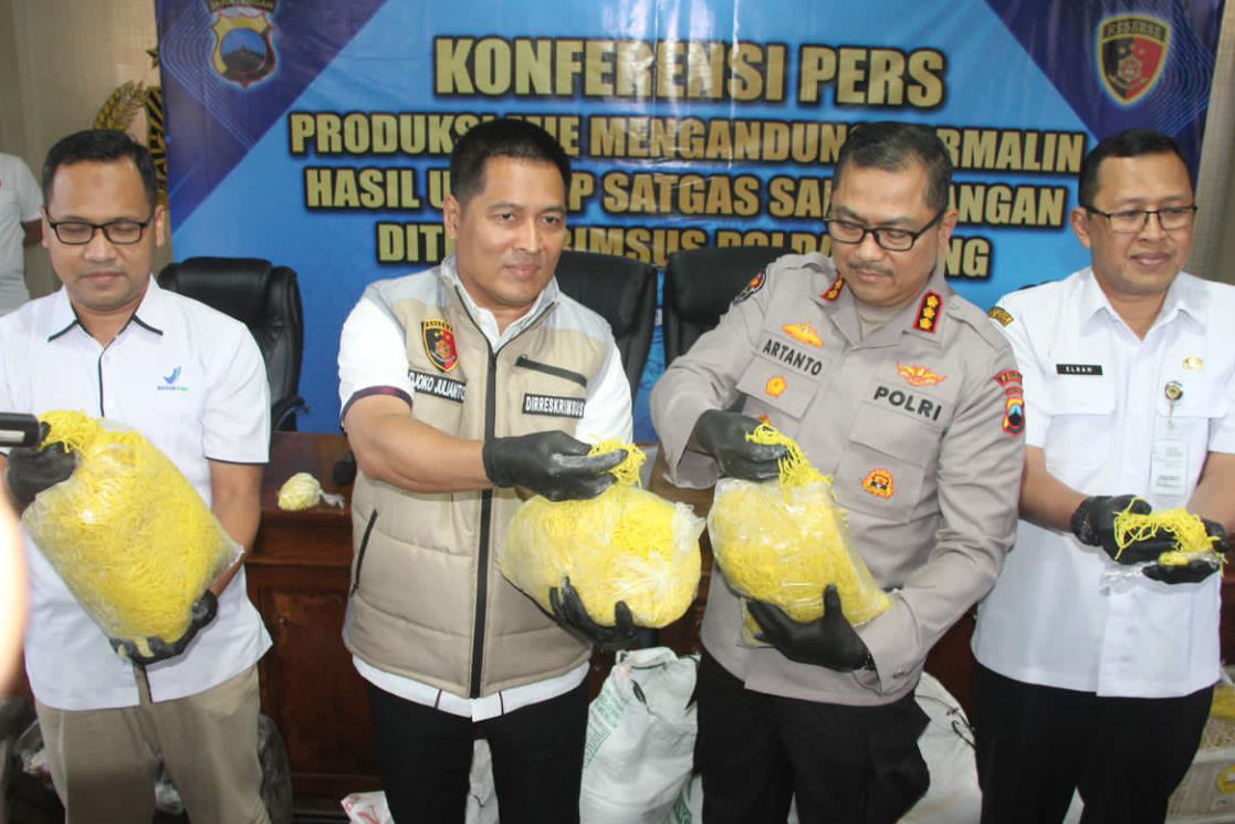 Polda Jateng Bongkar Produksi Mi Basah Berformalin di Boyolali, Kapasitas Capai 1,5 Ton per Hari