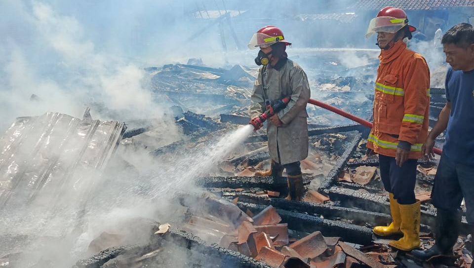 3 Rumah di Desa Sidamulya Kabupaten Tegal Terbakar