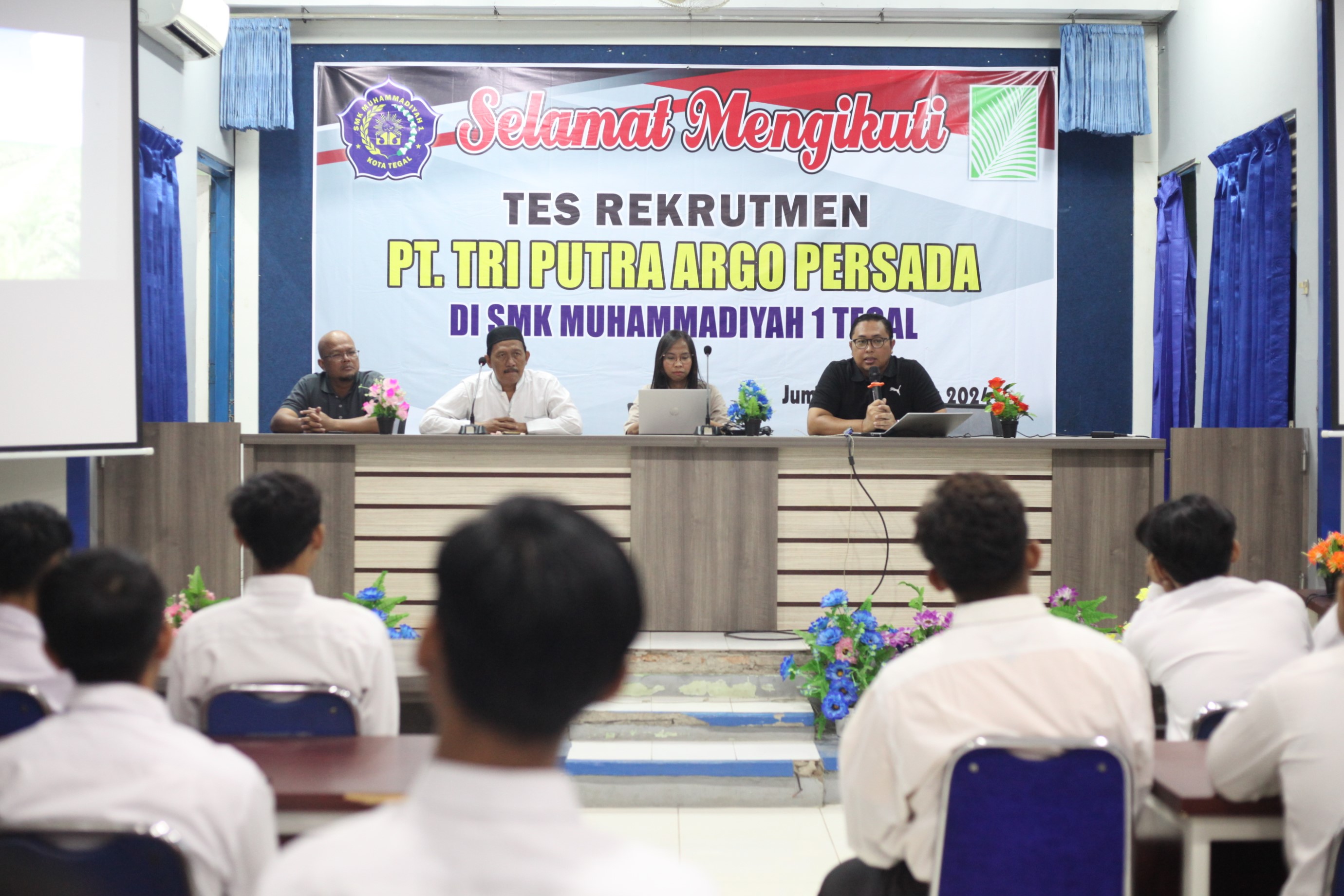 SMK Muhammadiyah 1 Kota Tegal Fasilitasi Rekrutmen Agroindustri Kelapa Sawit