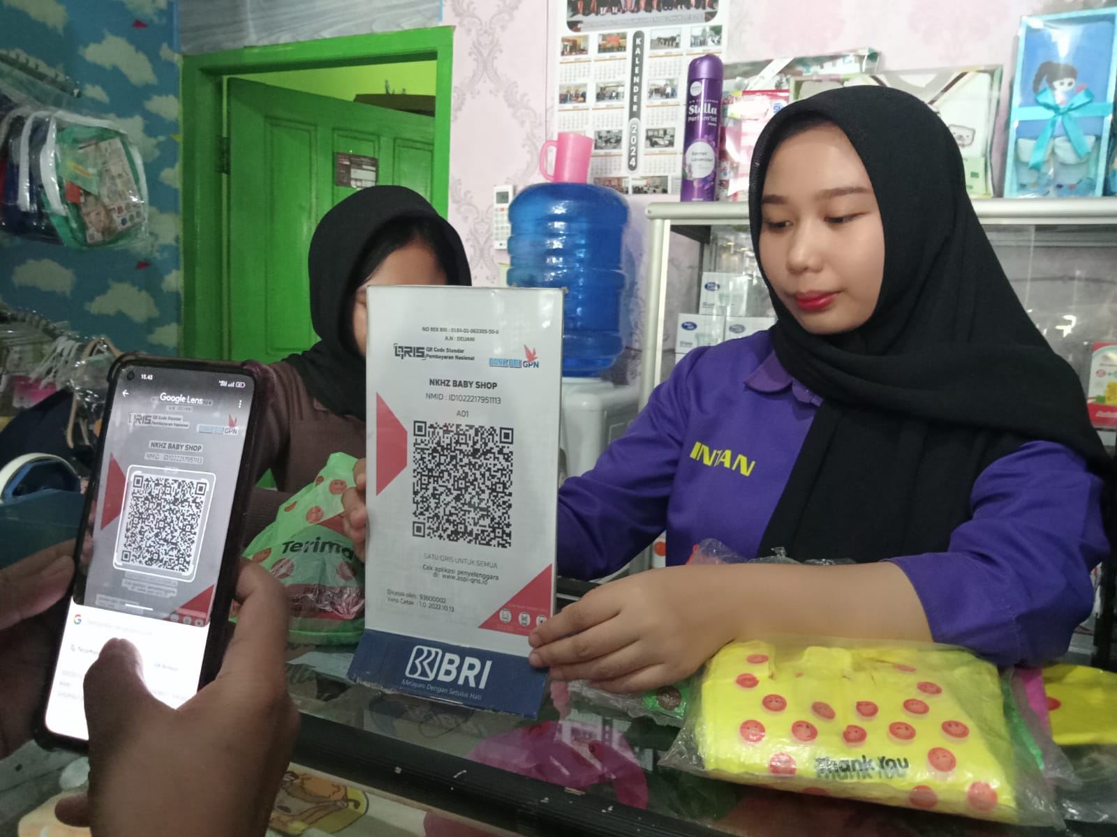 Belanja Praktis di NKHZ Baby Shop Pakai QRIS BRI