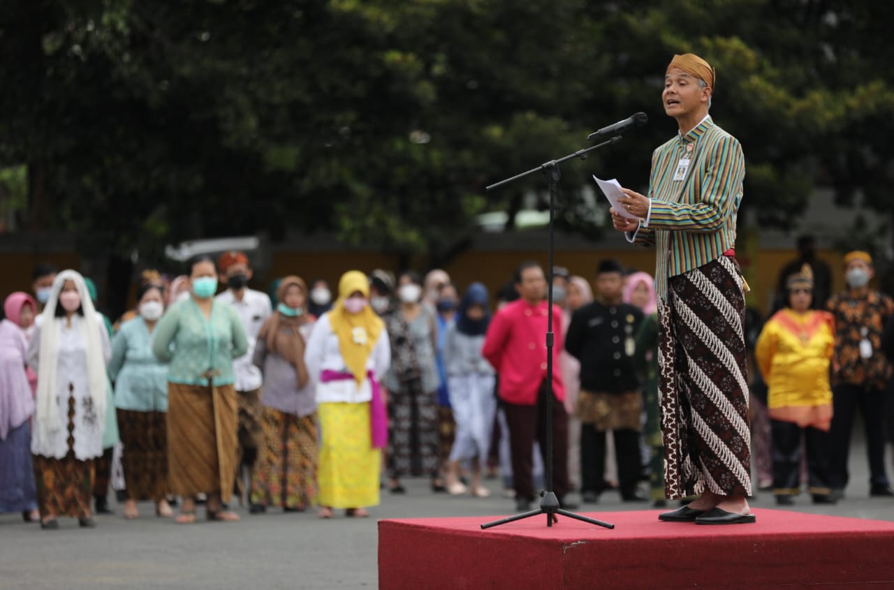 Ganjar: Mensejahterakan Guru Tidak Mustahil, Ini Soal Keberpihakan