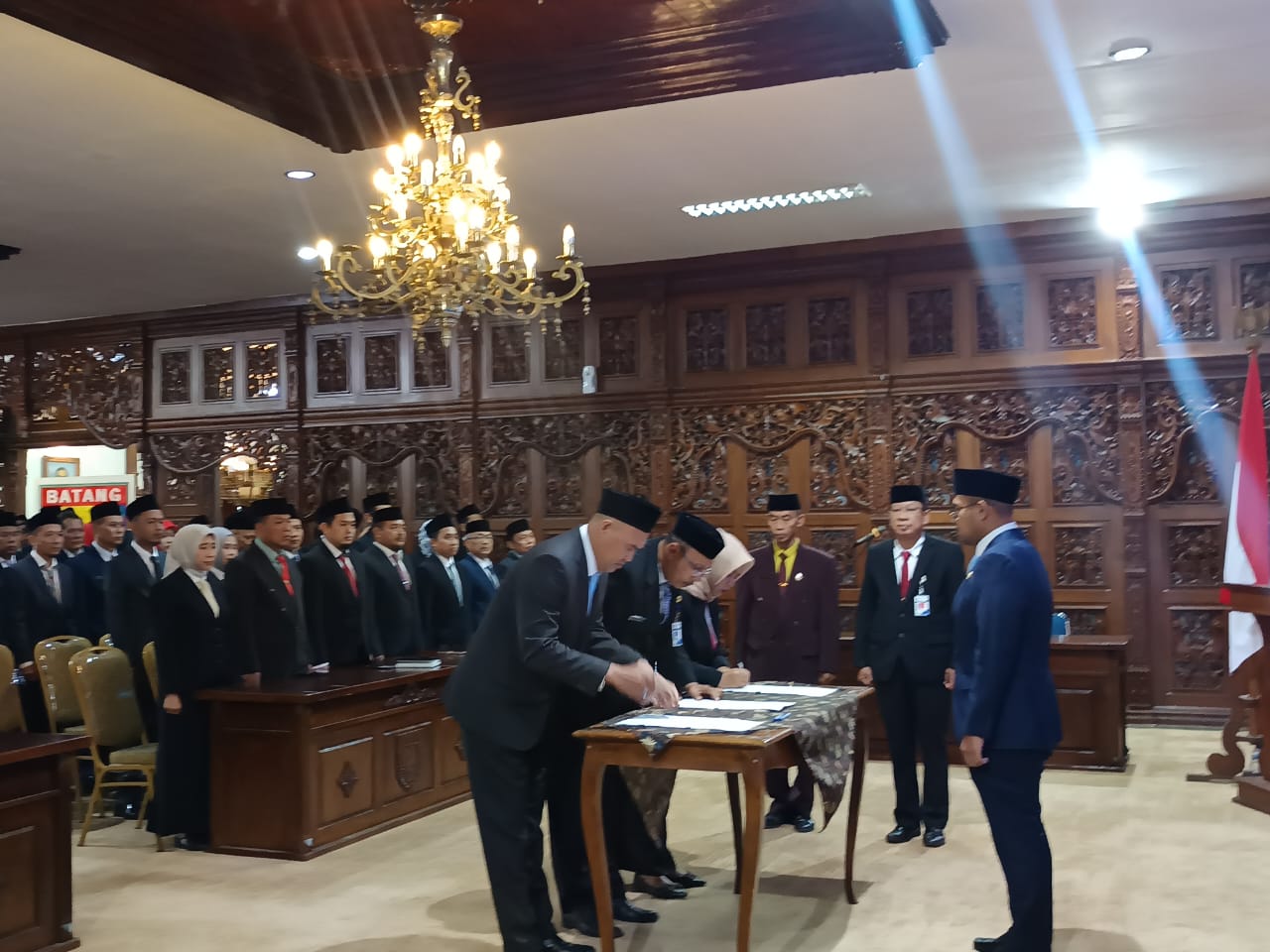 Bupati Batang Rombak 121 Pejabat, Ada 8 Kepala Dinas Baru, Ini Daftarnya