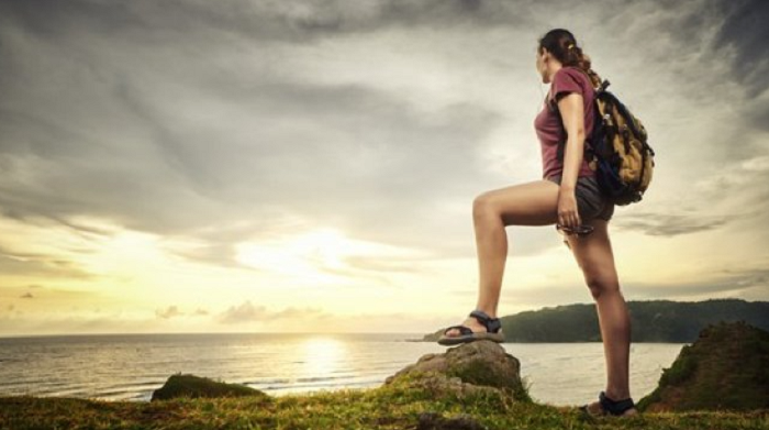 10 Manfaat Kesehatan dari Aktivitas Mendaki, Bikin Awet Muda!