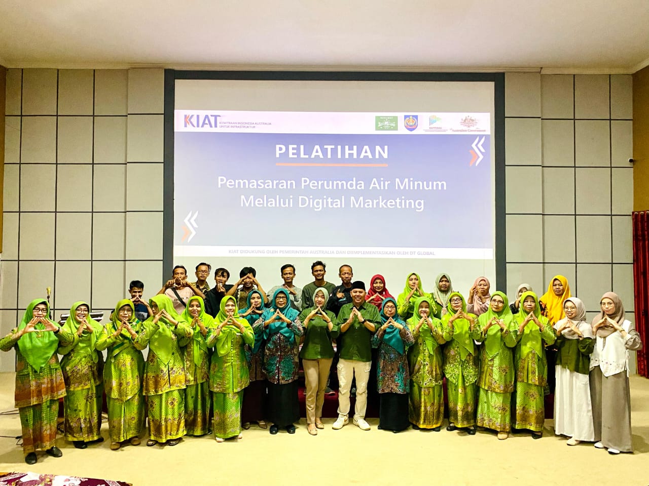 Adakan Pelatihan Pemasaran Digital Marketing