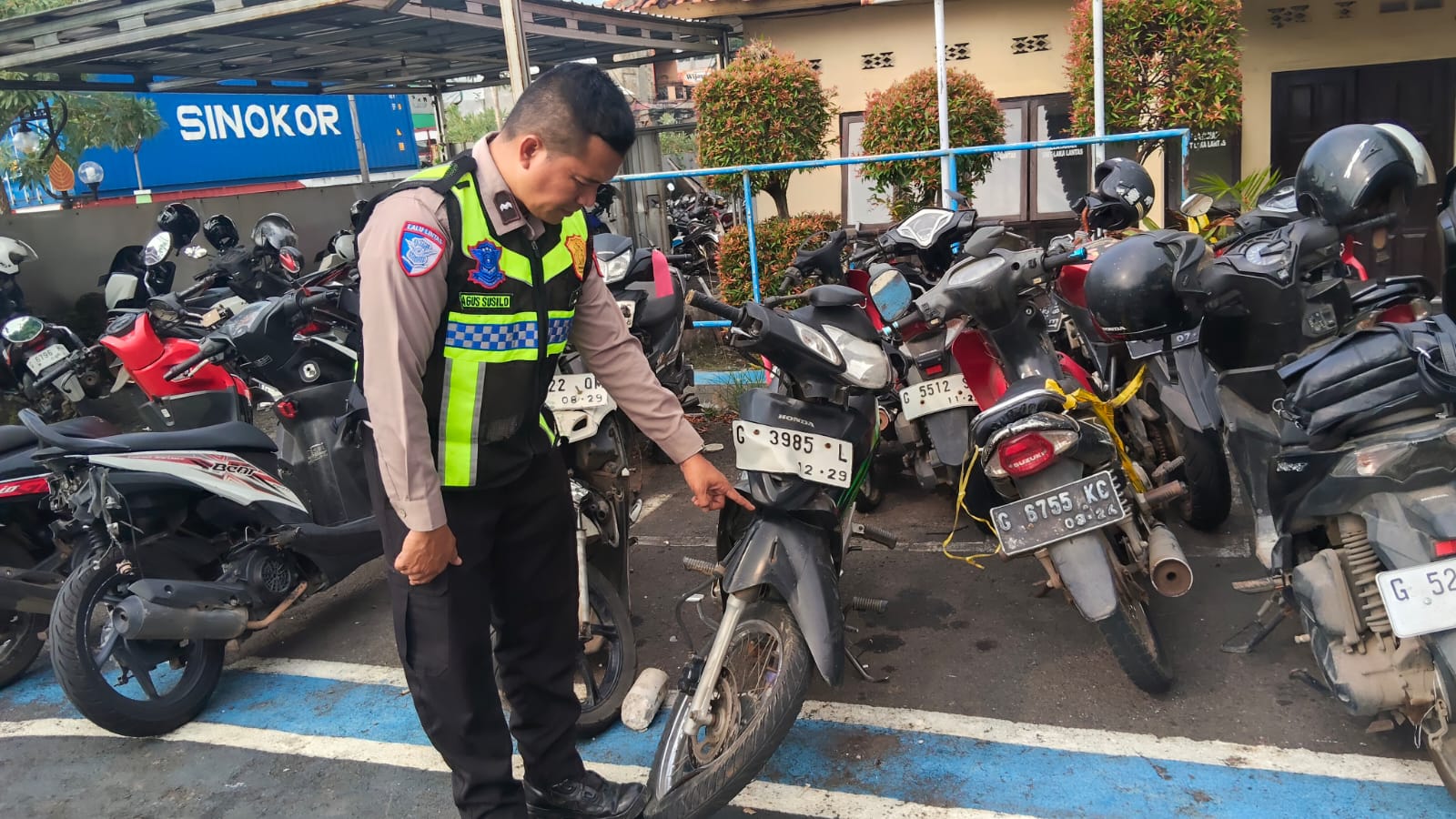 Adu Banteng Honda Kharisma vs Suzuki Satria FU di Batang, 1 Tewas