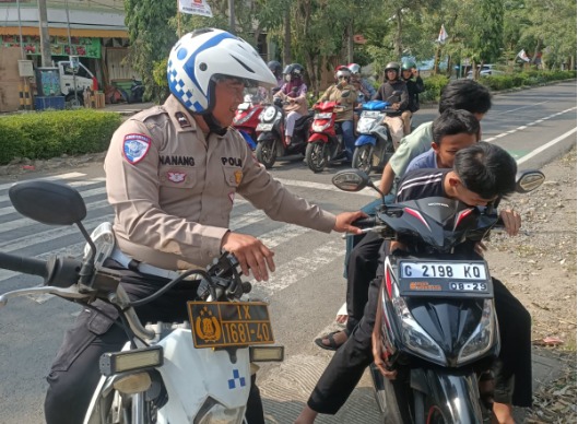 Operasi Zebra Candi 2025, Polres Tegal Beri Teguran pada Ribuan Penggendara
