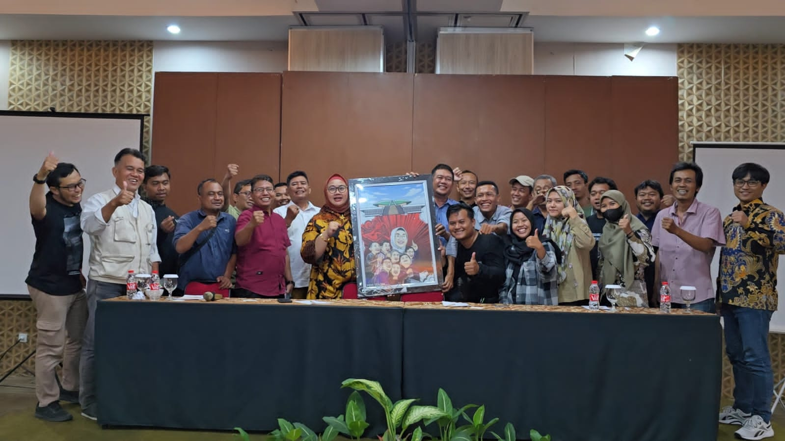 Jabatan Bupati Sragen Berakhir, Mbak Yuni Titipkan Sragen Kepada Wartawan