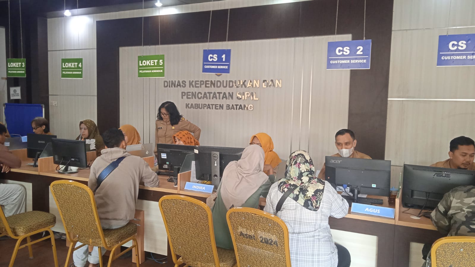 Sebentar Lagi, Warga Batang Bisa Cetak e-KTP di Kecamatan