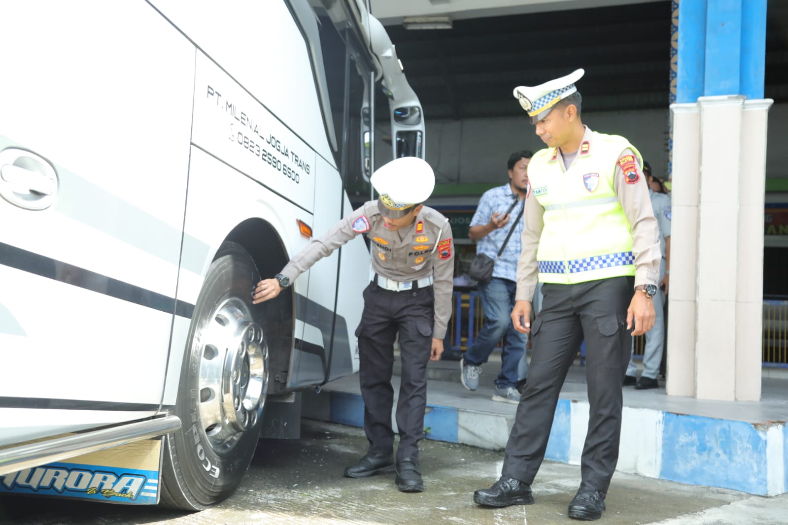 Ramp Check Angkutan Lebaran, Satlantas Polres Klaten Temukan Satu Bus Gunakan Lampu Strobo