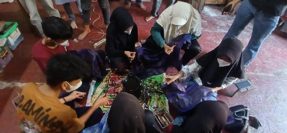 Ketika Canting Menjadi Harapan, Difabel Pekalongan Merintis Jalan Menuju Kemandirian
