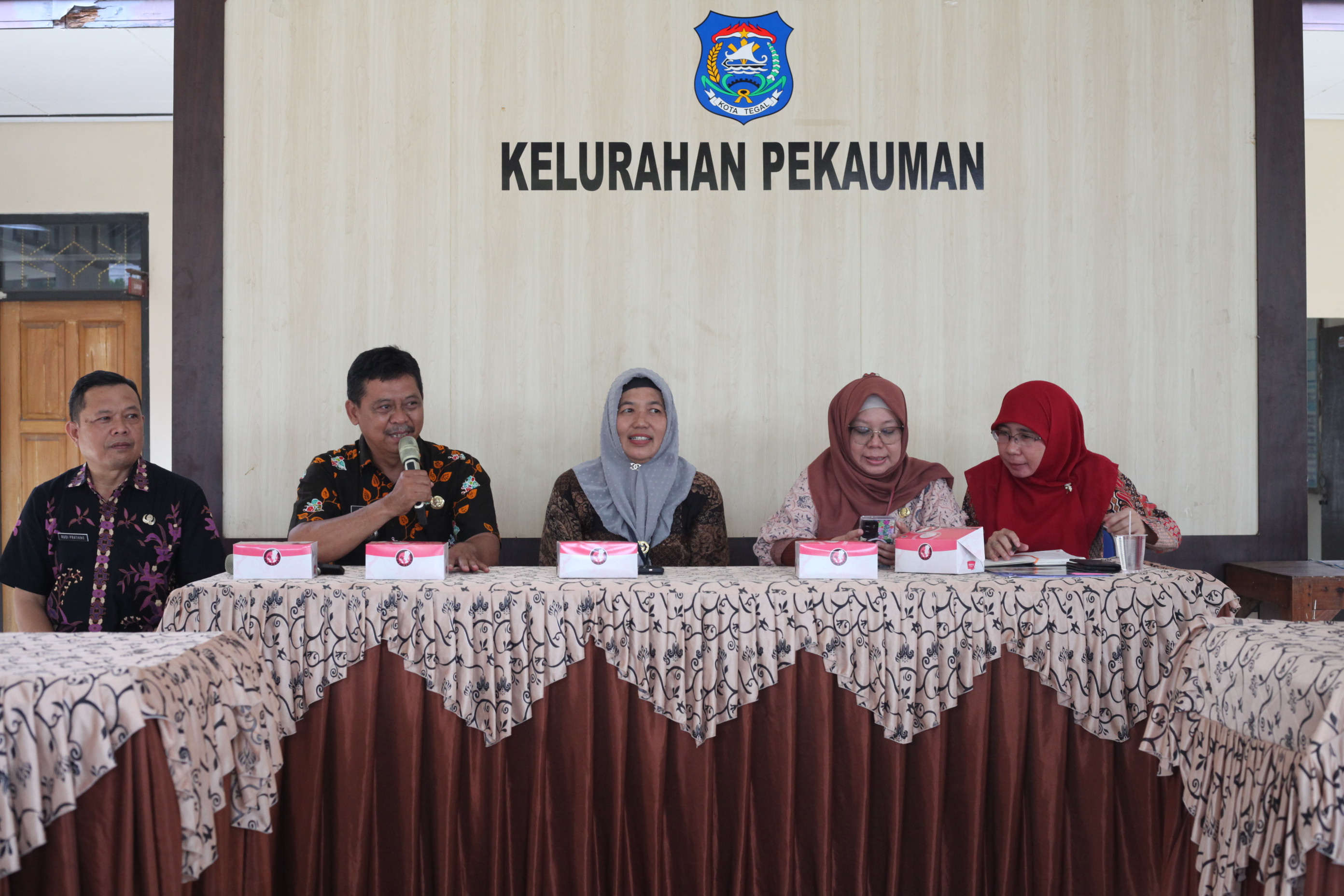 Kecamatan Tegal Barat Kota Tegal dan Puskesmas Debong Lor Persiapkan Updating SSGI 2024