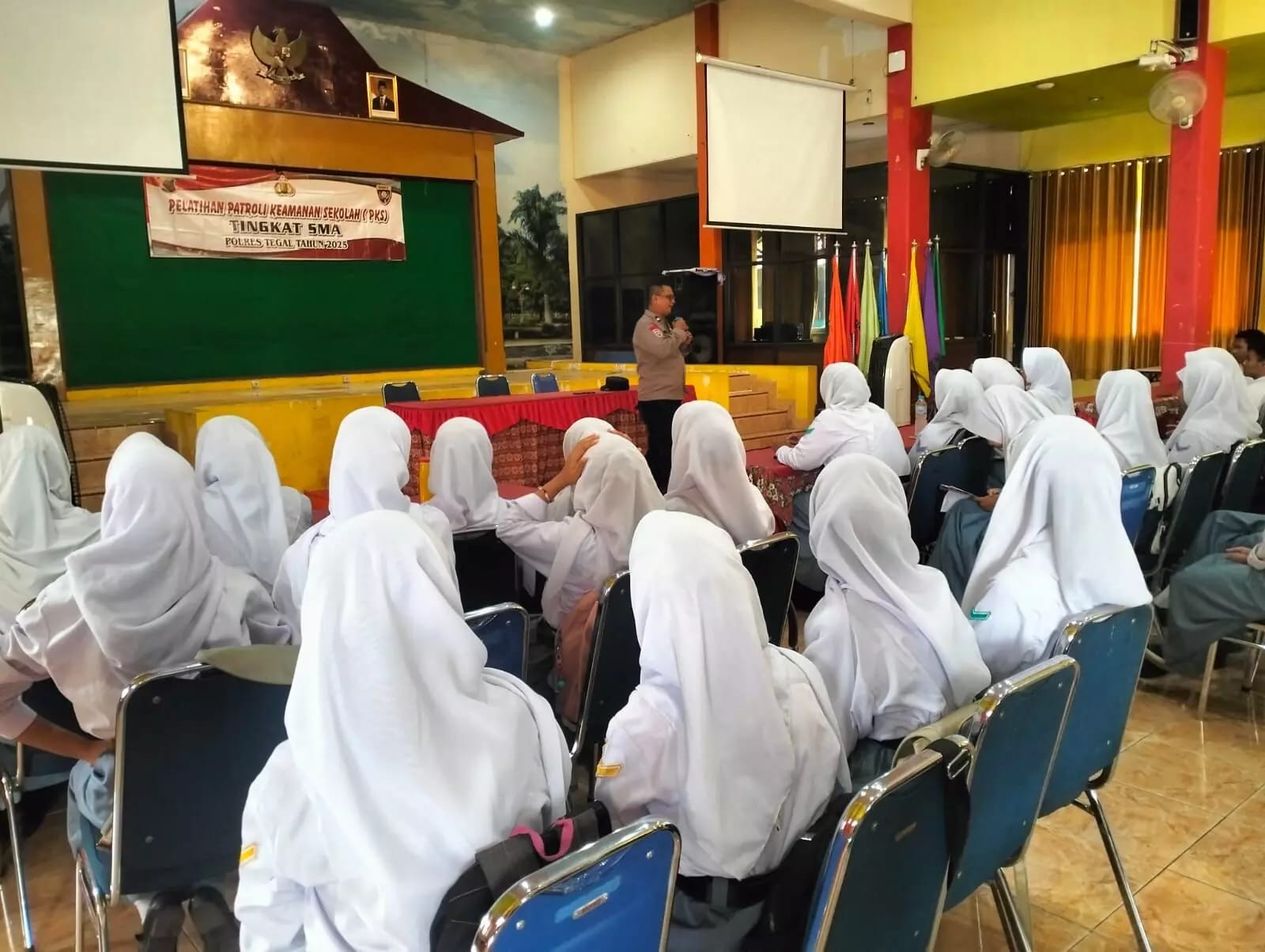 Edukasi Pelajar untuk Tangkal Kenakalan Remaja