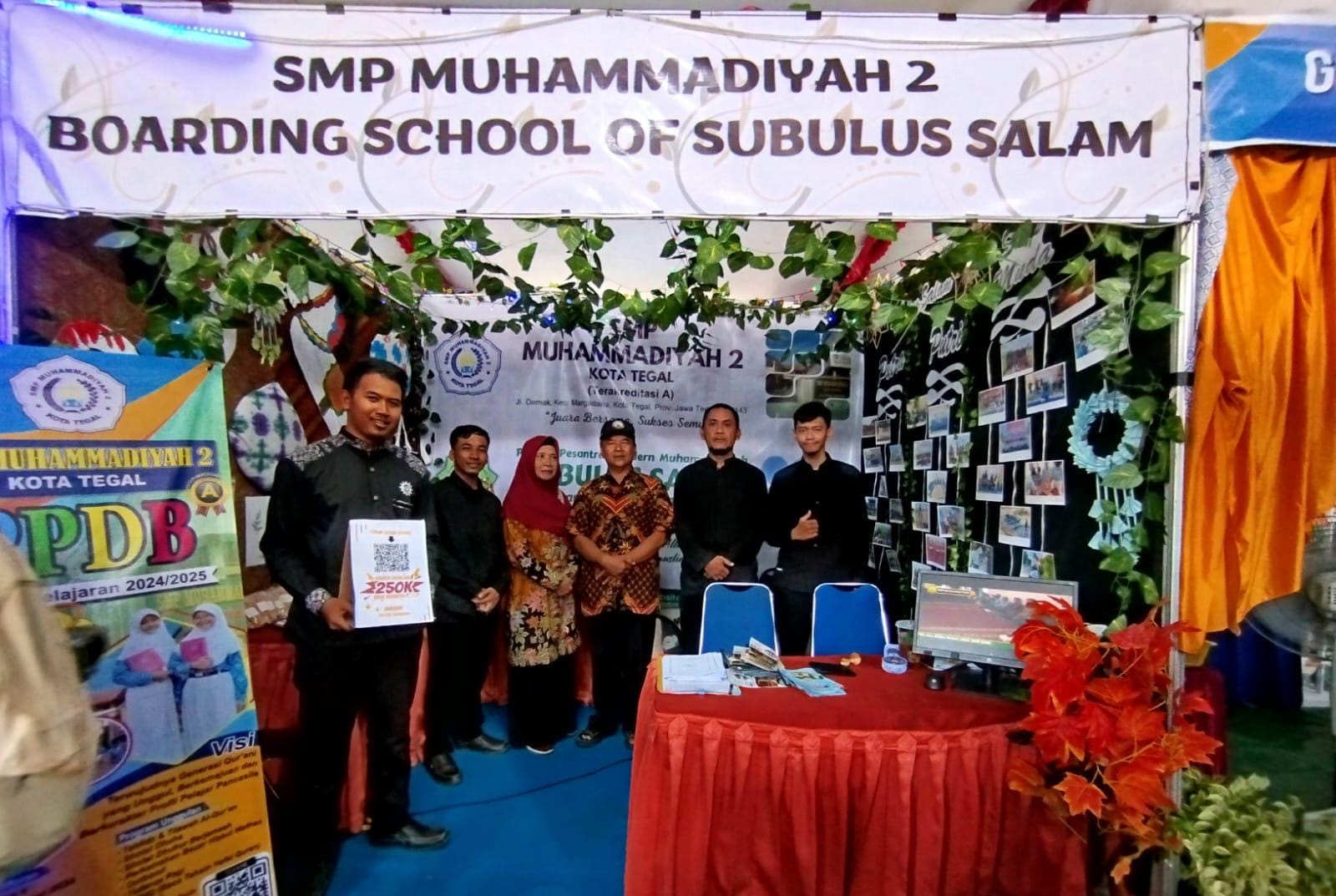 SMP Muhammadiyah 2 Boarding School Kota Tegal Meriahkan Education Fair 