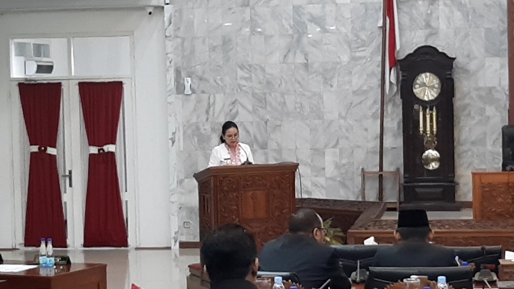 Wali Kota Semarang Paparkan LKPJ 2024, Fokus Program Pro Rakyat dan Efisiensi Anggaran di Sidang Paripurna
