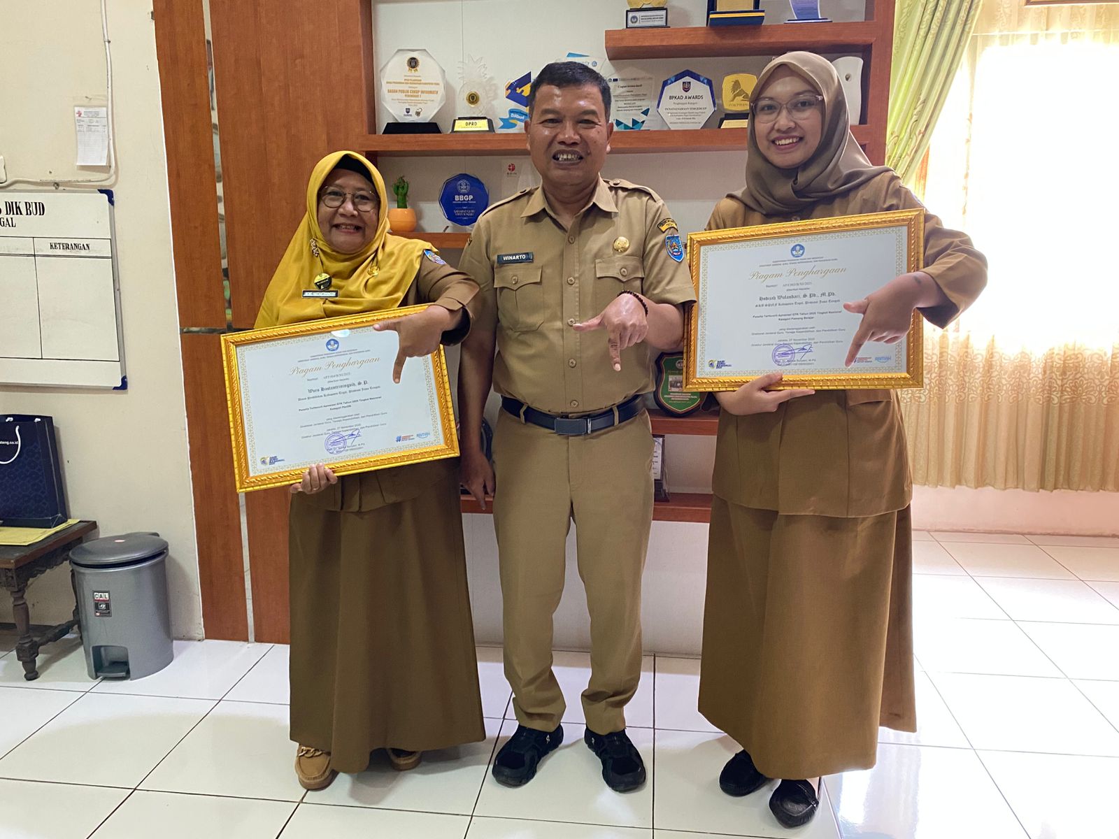 Dinas Dikbud Kabupaten Tegal Raih Penghargaan Apresiasi GTK Nasional 