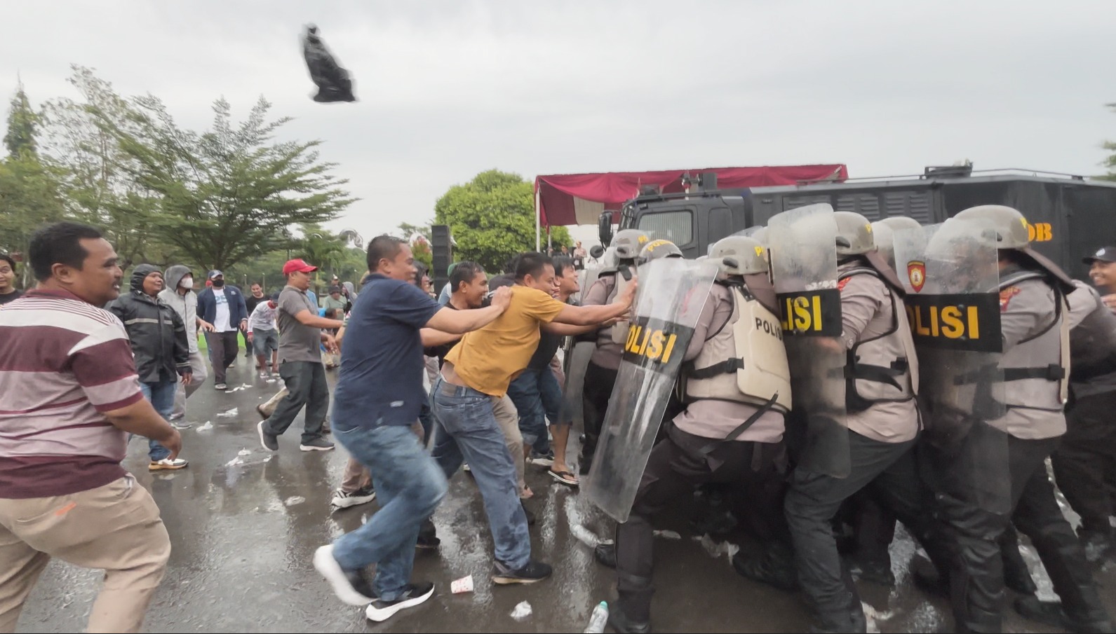 Gladi Bersih Sispamkota Digelar Depan Pemda Kabupaten Tegal