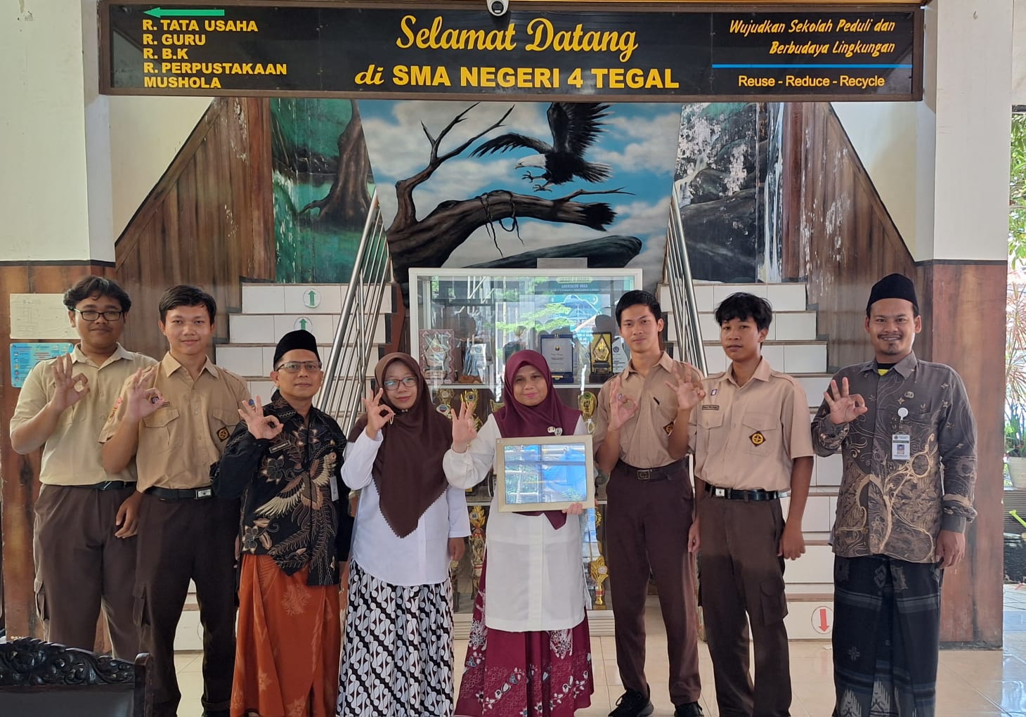 SMA Negeri 4 Tegal Raih Predikat Adiwiyata Nasional 2025