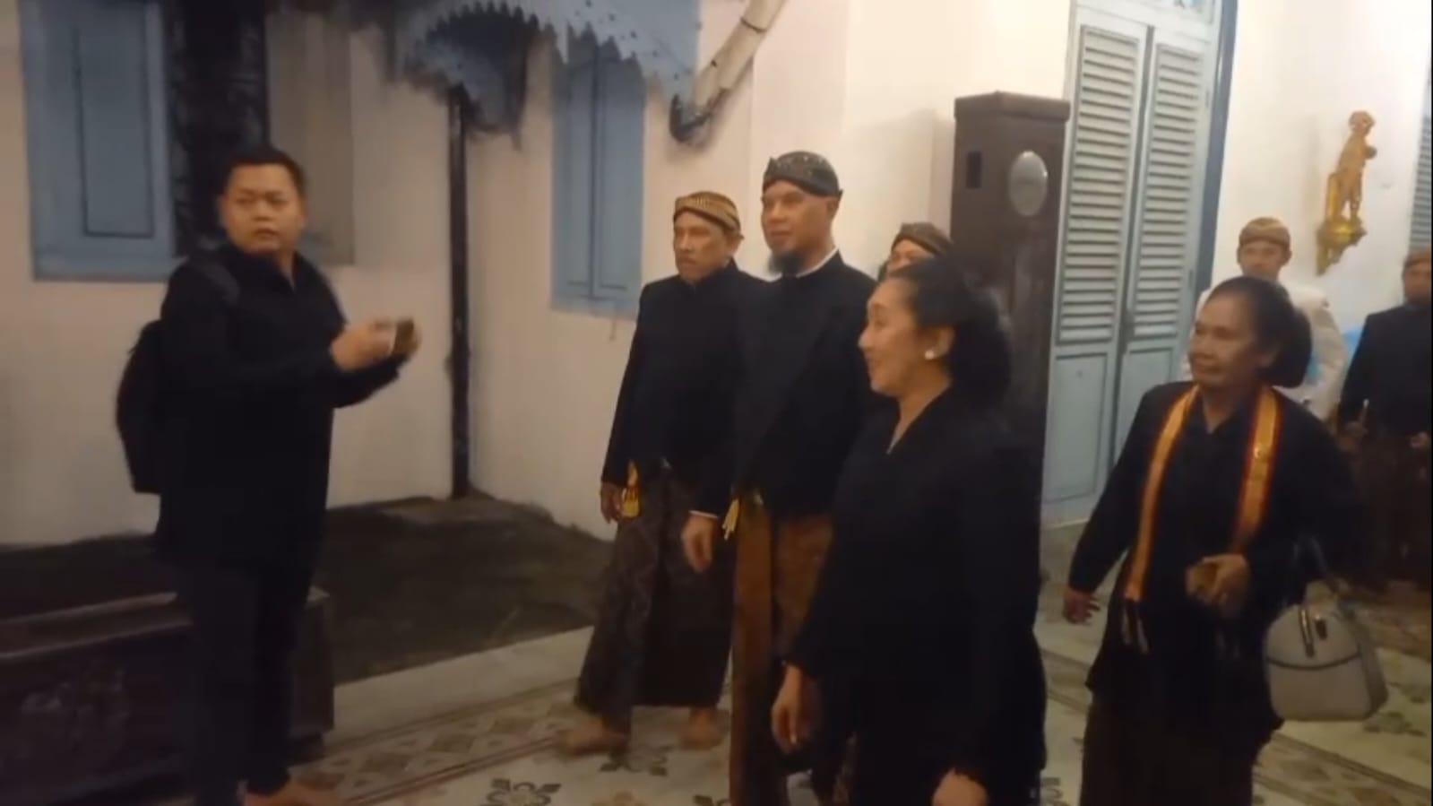 Ahmad Dhani Hadiri 40 Hari PB XIII, Tegaskan Kedekatan dengan Keraton Solo