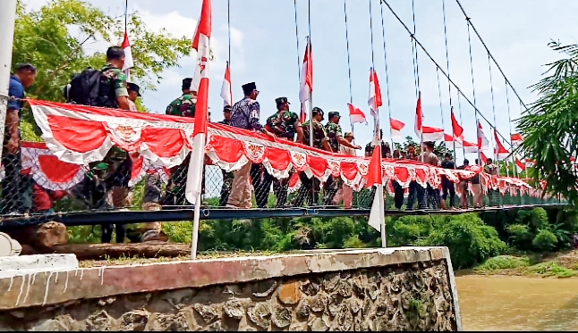 Panglima TNI Resmikan Jembatan Gantung Merah Putih di Kabupaten Pemalang