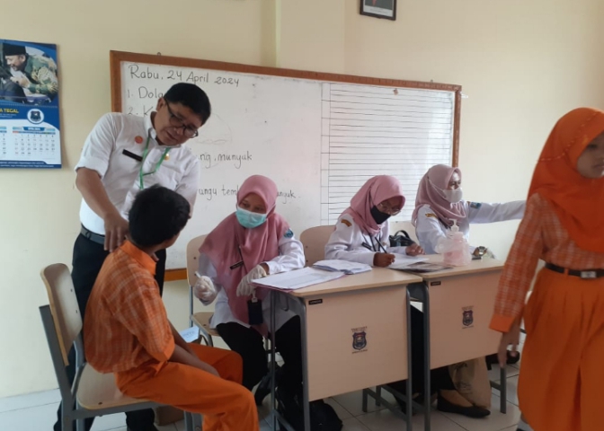 Puskesmas Tegal Timur Kota Tegal Adakan Pemeriksaan Kesehatan Berkala kepada Anak Usia Sekolah