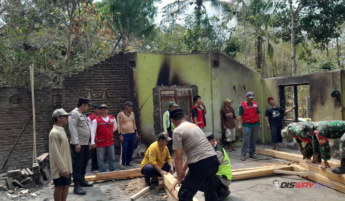 Ditinggal Kerja, Api Bakar Rumah Warga Kebumen hingga Ternak Ikut Hangus