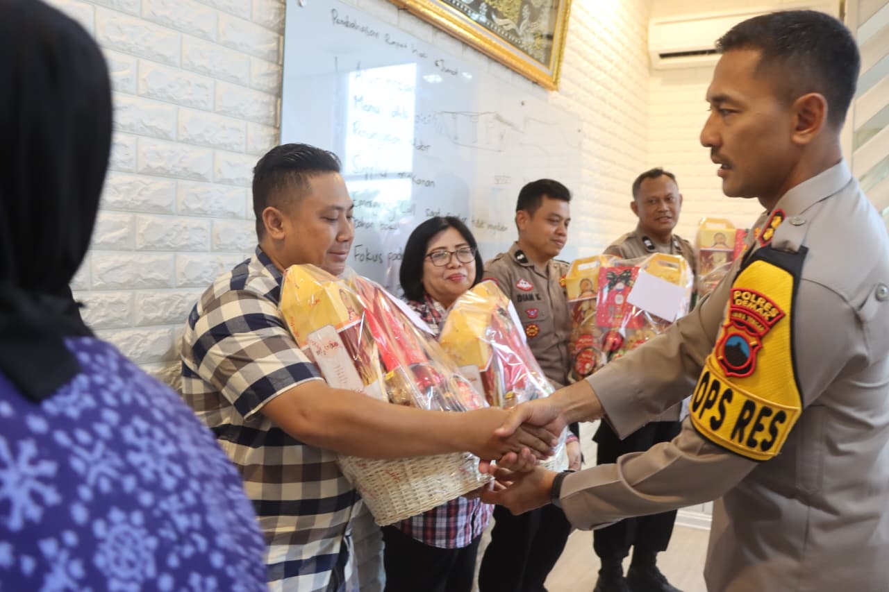 Kapolres Demak Perkuat Toleransi Internal, Pastikan Pengamanan Nataru 2025 Berjalan Aman