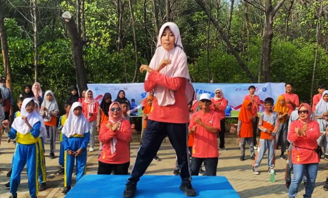 Ratusan Anak Kota Tegal Senam Bersama Fantri di PAI ‎