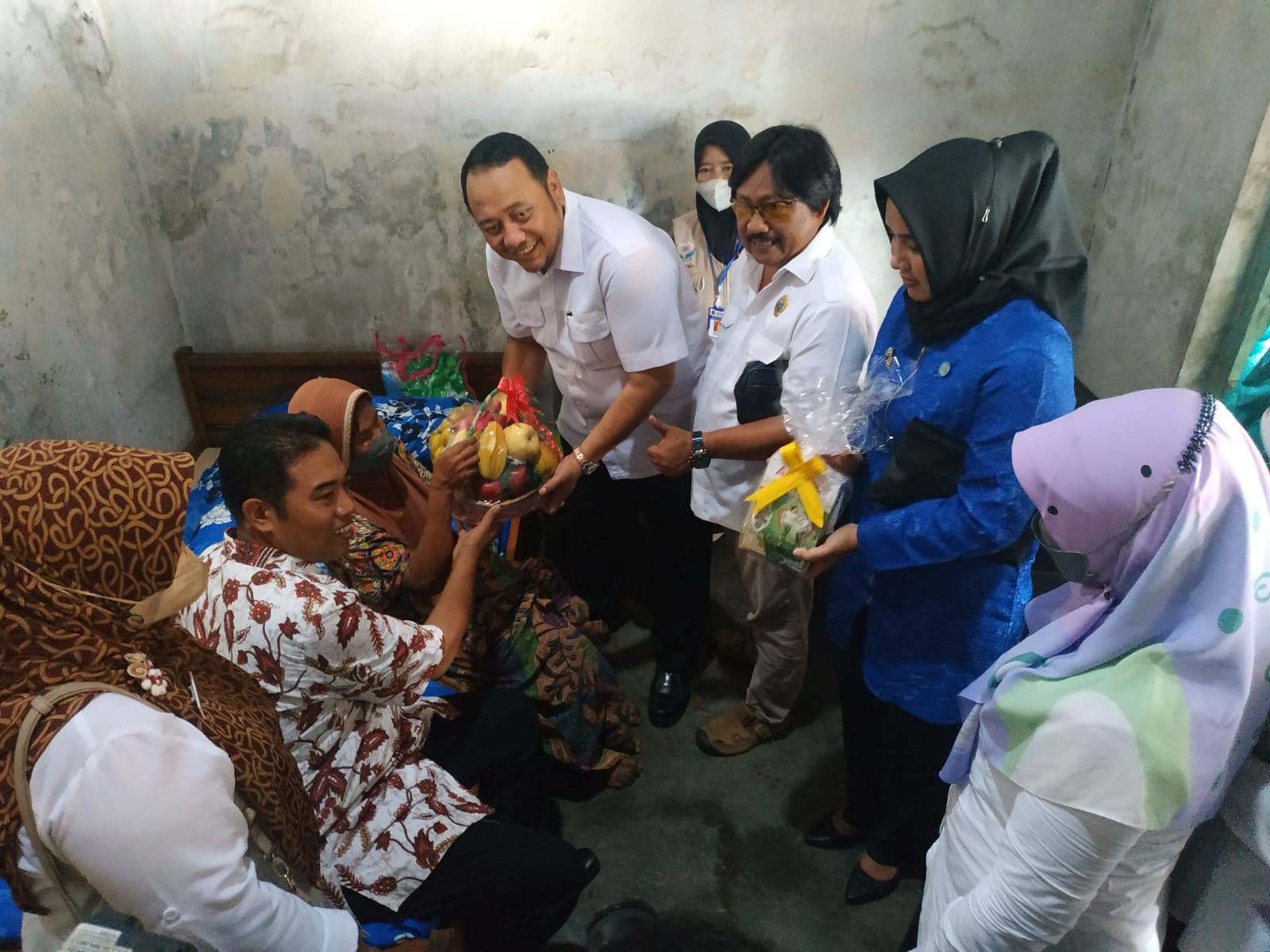 750 Lansia di Kota Tegal Kembali Dapat Bantuan Makanan 