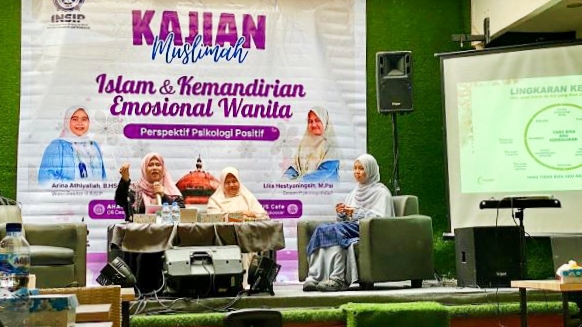 2 Dosen INSIP Pemalang Isi Seminar Islam dan Kemandirian Emosional Perspektif Psikologi di Makassar