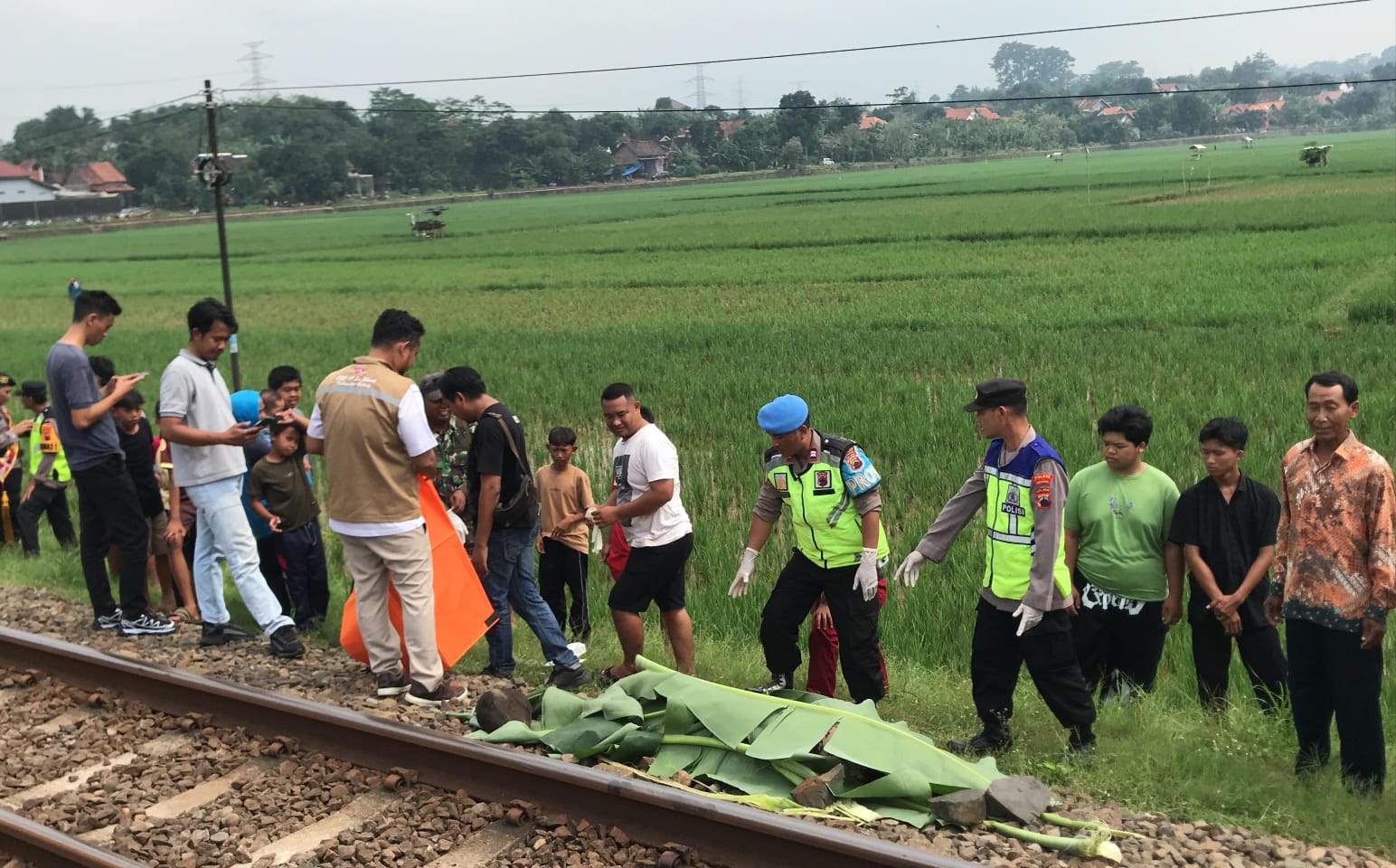KA Tawang Jaya Premium Tabrak Warga di Ujungnegoro Batang, Satu Tewas Dua Dirawat