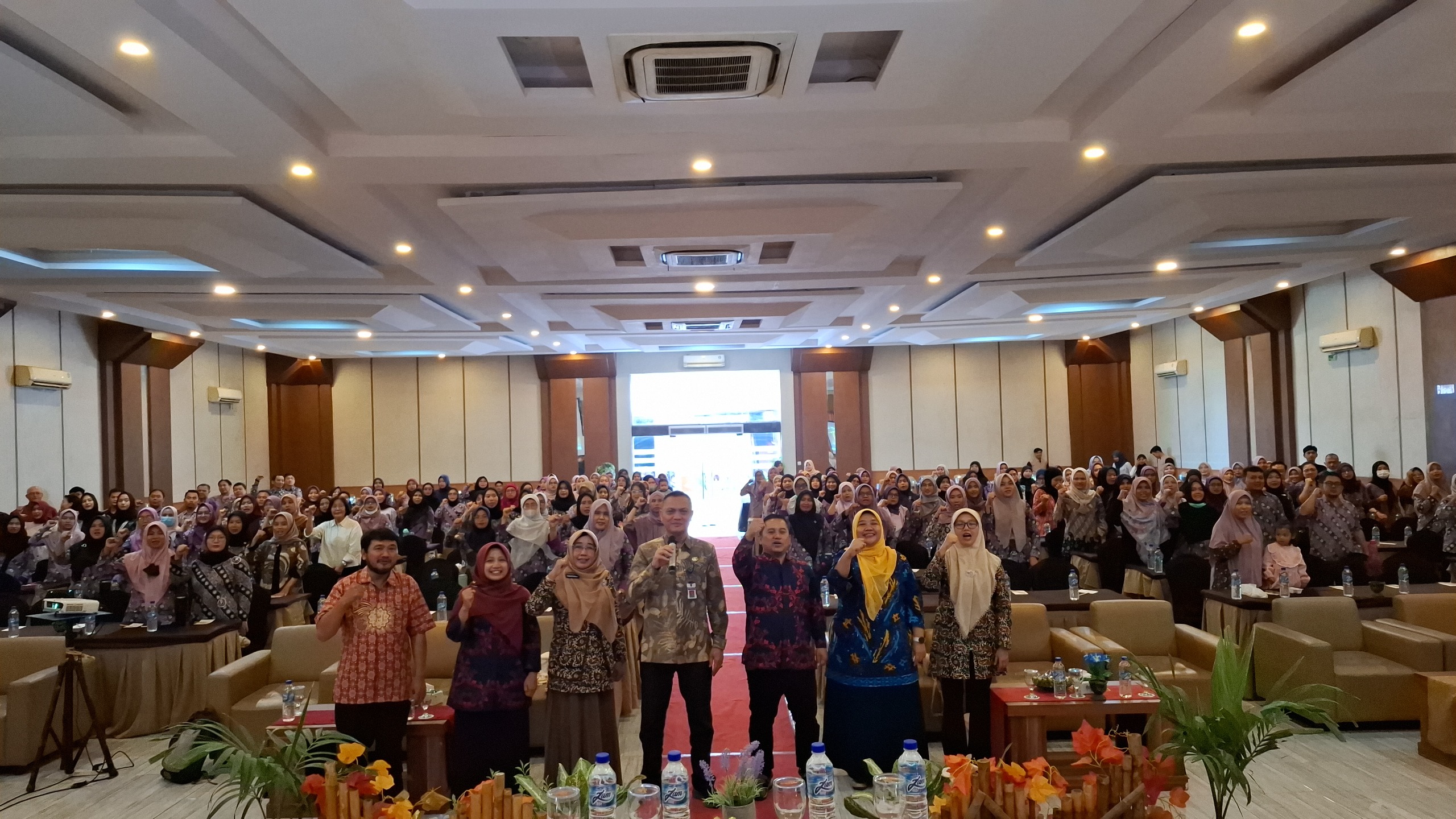 Tingkatkan Kualitas Layanan, Dinkes kabupaten Tegal Bekali Apoteker dengan Kompetensi Farmasi Klinis ‎