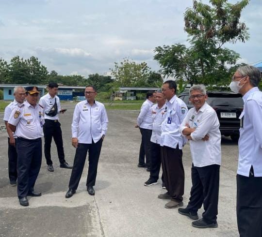 Dirjen Imigrasi Cek Lahan Areal Kawasan Terminal Dukuhsalam 