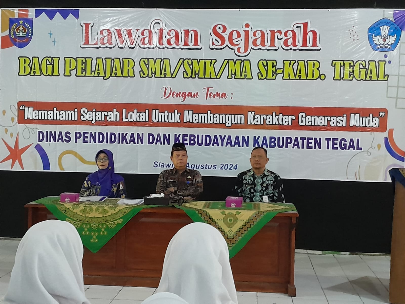 Guru SMP Negeri 1 Talang Kabupaten Tegal Jadi Narasumber Lawatan Sejarah 