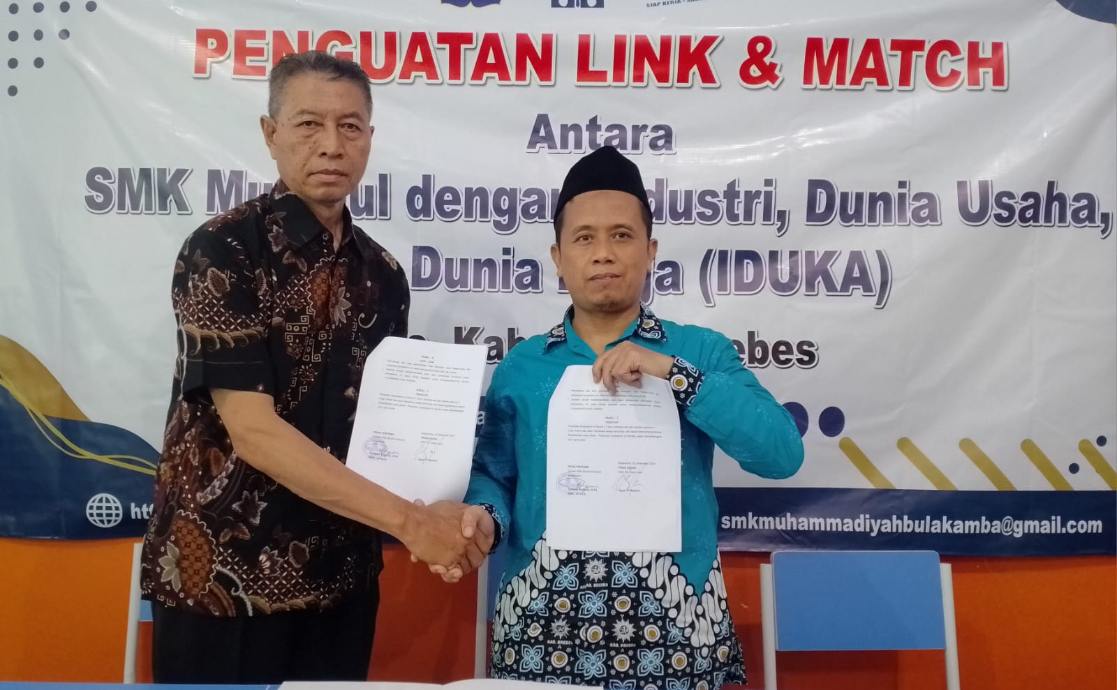 SMK Mumbul Brebes Teken Perjanjian Kerja Sama dengan Iduka