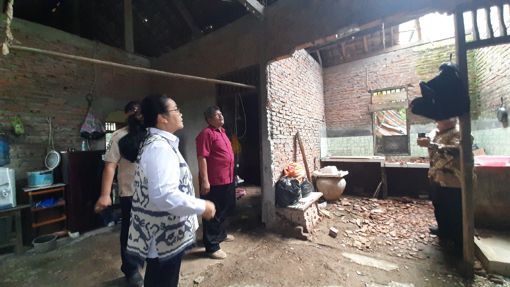 Puting Beliung Hantam Gedawang Semarang Rusak 65 Rumah, Pemulihan Dikebut Libatkan CSR
