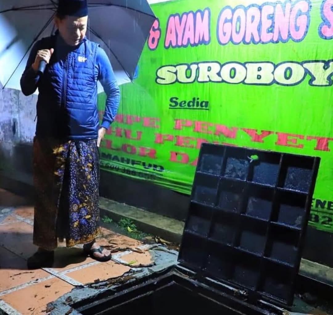 Sigap Cek Lokasi Genangan Banjir, Bupati Kudus Respon Cepat Keluhan Warga