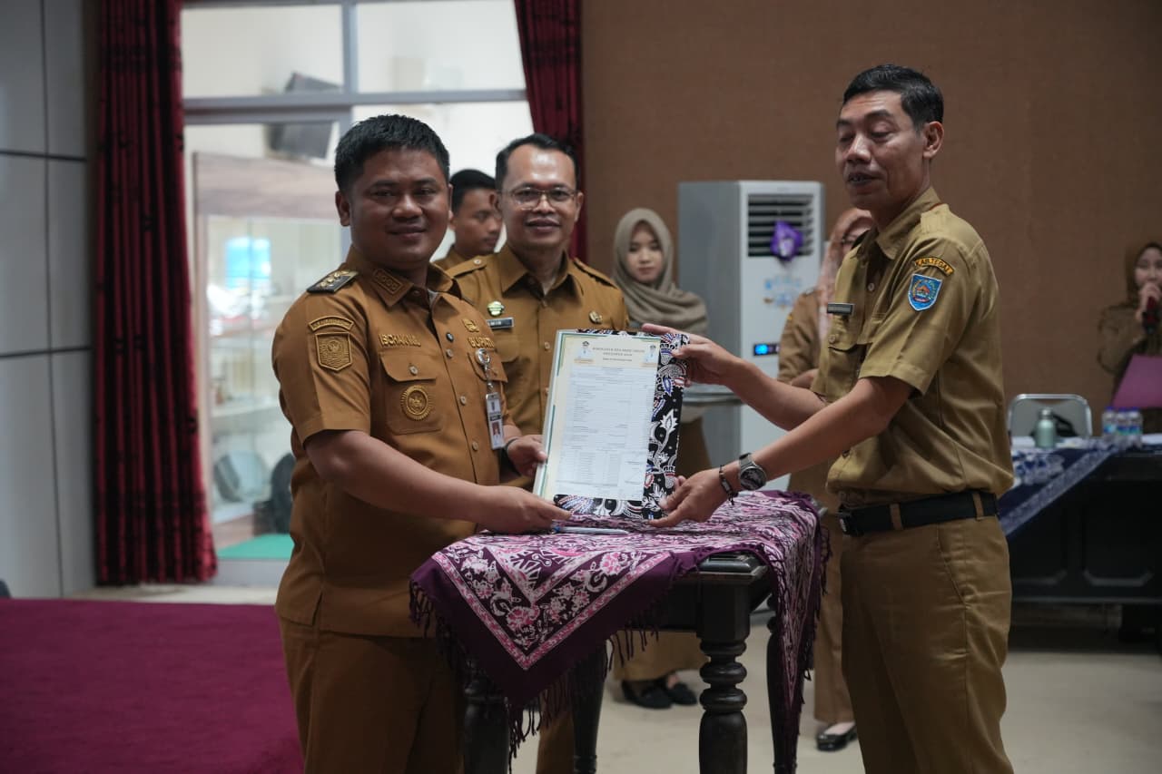 Bupati Tegal Gebrak Awal Tahun, OPD Diminta Tancap Gas dan Proses Lelang Dipercepat