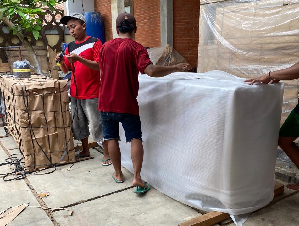 Pengusaha Furniture di Blora Kelimpungan Dampak Kebijakan Impor Donald Trump