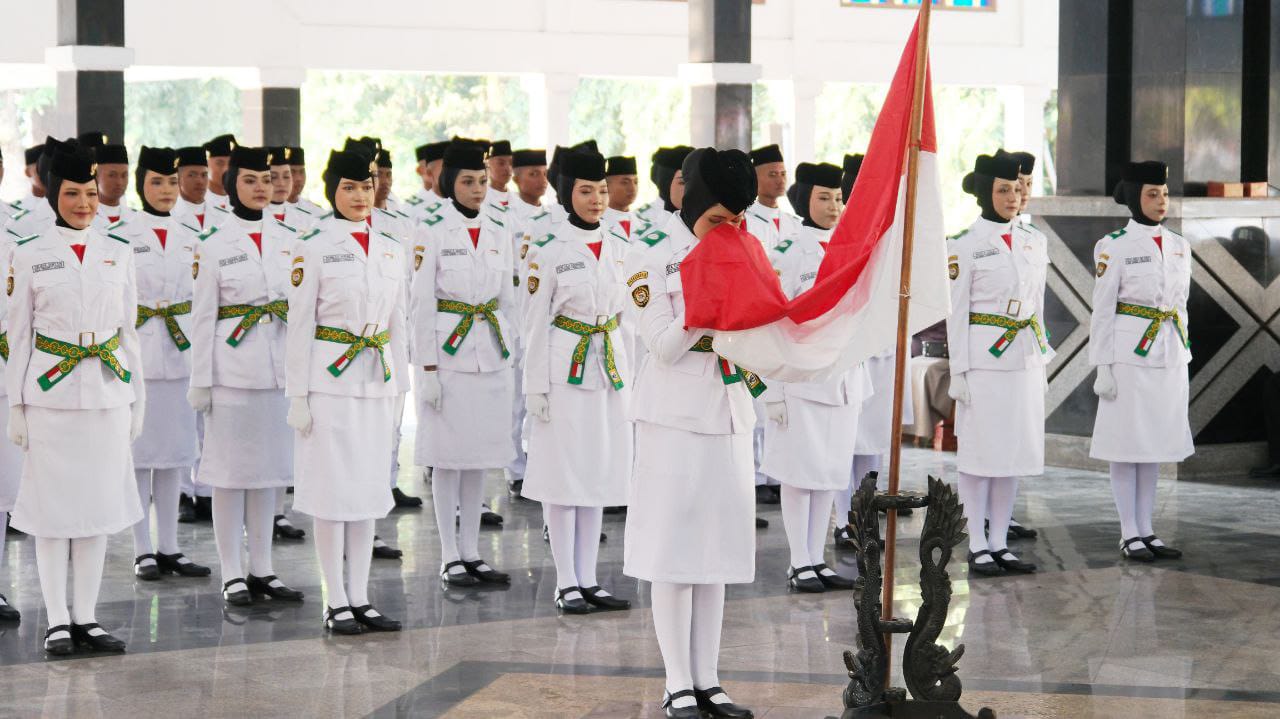 Sebanyak 75 Anggota Paskibra  Kabupaten Pemalang Dikukuhkan  ‎