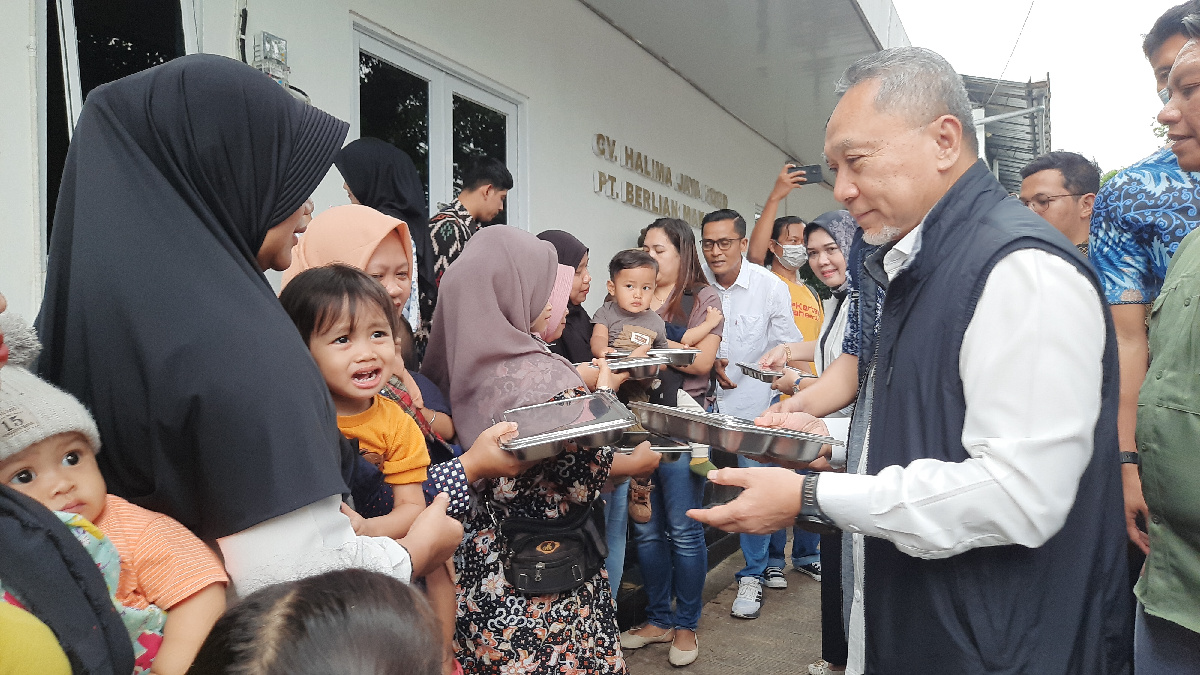 Menko Zulhas Gaspol Program MBG, Target 82,9 Juta Warga Terlayani pada Maret 2026