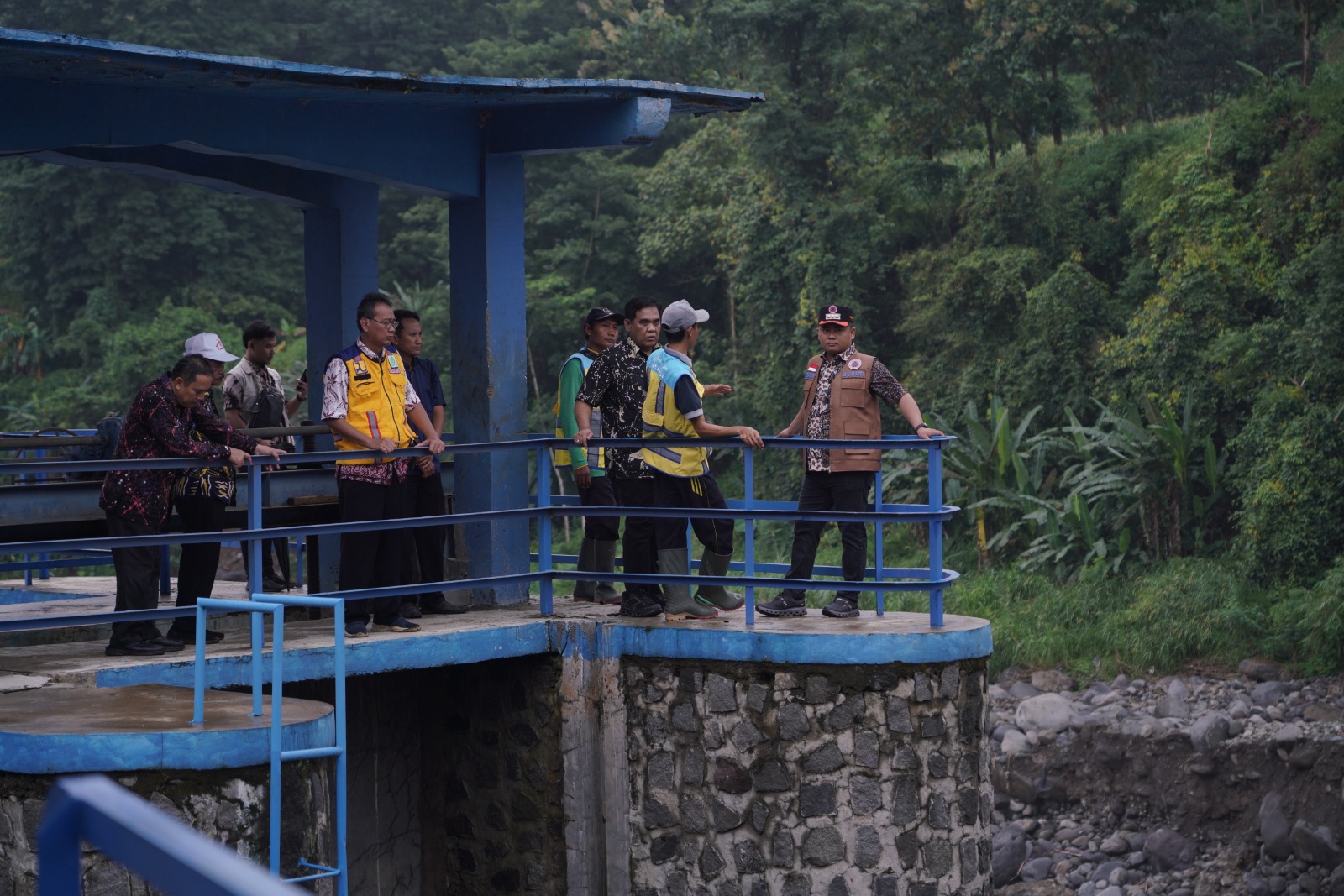 BTT Dikucurkan, Perbaikan Jembatan Gantung Sangkanjaya Tegal Dipercepat