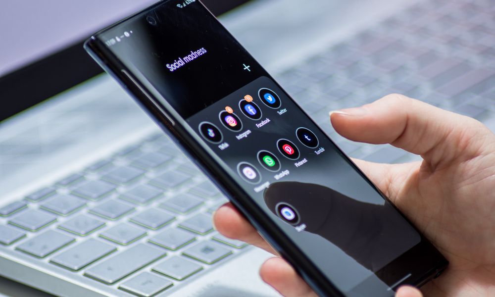 Rekomendasi HP Redmi Terbaru 2025, Kamera Jernih dengan Resolusi yang Tinggi 