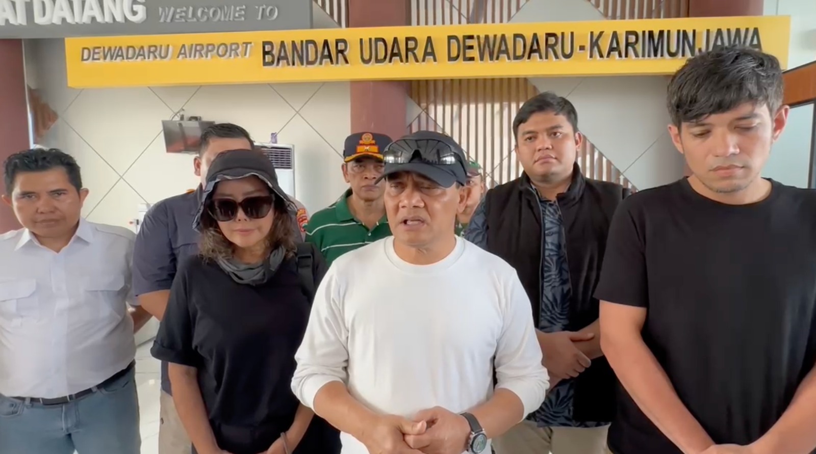 Lutfi Siapkan Penerbangan ke Bandara Dewandaru, Sambut Skydiving and Adventure 2025