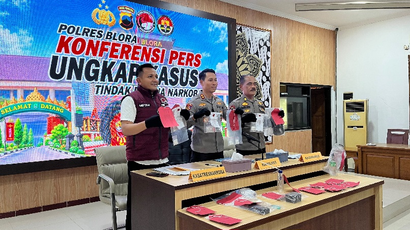 Dua Bulan, Polres Blora Ungkap 5 Kasus Narkoba dan Amankan 8 Tersangka