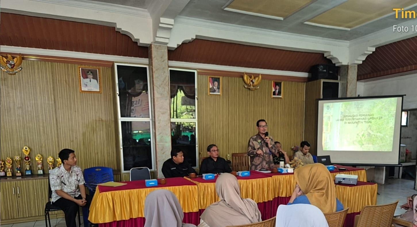 Sosialisasi Pemulihan Lahan Terkontaminasi Limbah B3 ‎