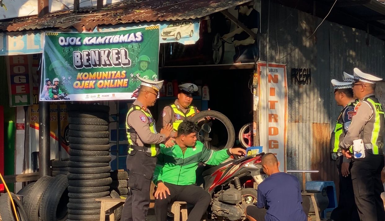 Puluhan Pengemudi Ojol Digelandang ke Mapolres Pati, Ada Masalah Apa? 