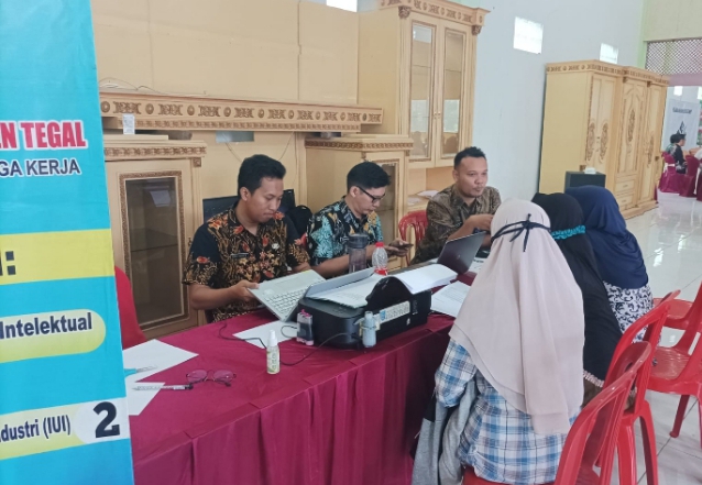 Beri Kemudahan Akses Layanan Pelaku IKM di Kabupaten Tegal 